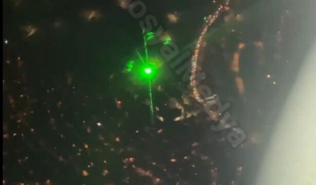 Felakete beş kala... İzmir uçağına lazer tuttular