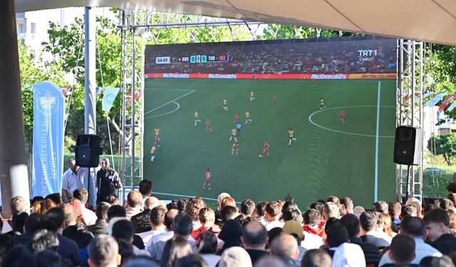 Manisa'da Milli heyecan Sümerpark’ta dev ekranda yaşanacak