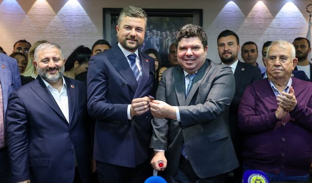 Buca Belediyesi'ne operasyonda 42 tutuklama: Başkan Duman ve bürokratlar hakkındaki suçlamalar neler?