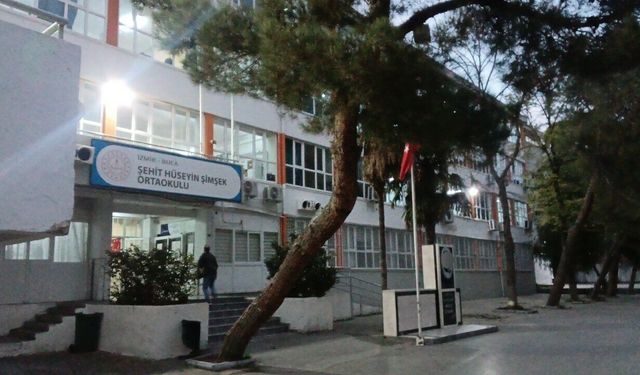 Öğrenciler diken üstünde… Buca’da deprem riskli okulda eğitim devam ediyor