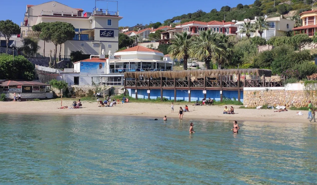 Çeşme'de gidebileceğiniz girişi ücretsiz plaj... Tekke Plajına nasıl gidilir?