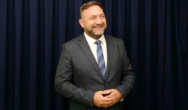 CHP İzmir İl Başkanlığı’na Utku Gümrükçü atandı!