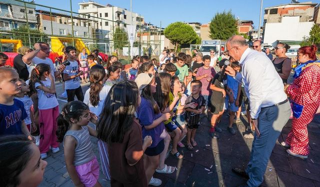 Gaziemir sokaklarında şenlik var: Ekran değil oyun zamanı!
