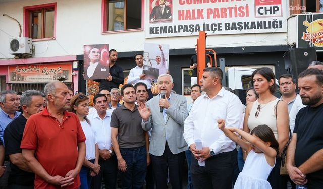 İzmir'de CHP istifaları... 5 belediye YENİ Parti'ye geçti
