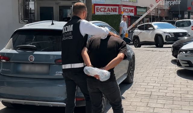 İzmir'de iş yerinin kurşunlanmasıyla ilgili 2 zanlı tutuklandı