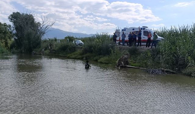 Manisa'da 12 yaşındaki çocuk derede boğularak yaşamını yitirdi