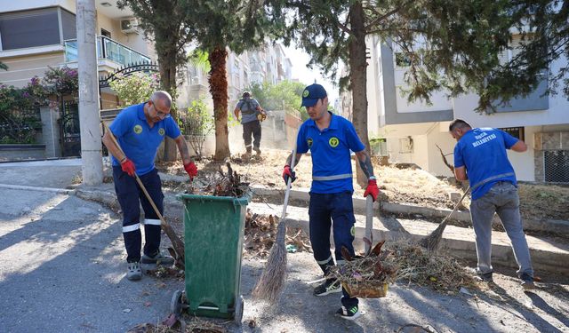 Buca'da yaz seferberliği: Temizlik çalışmaları yoğunlaştırıldı