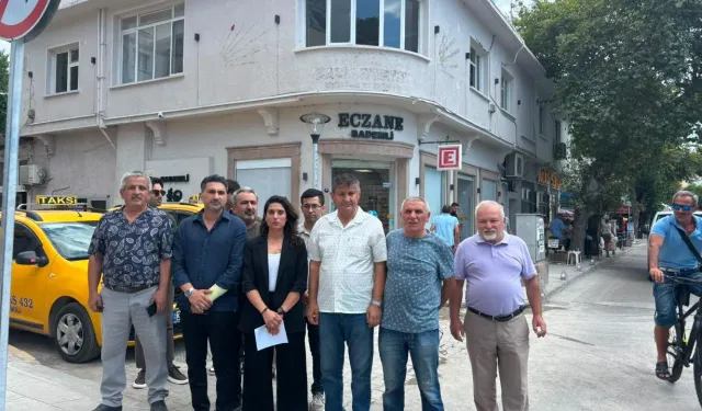 CHP Dikili İlçe Başkanı Tanış’tan ‘siyasi ahlak’ çıkışı: 15 metrekarelik odayı ilçe binası diye gösterdiler!