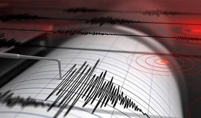 AFAD duyurdu: Manisa'da 3,7 büyüklüğünde deprem! İzmir'de de hissedildi...