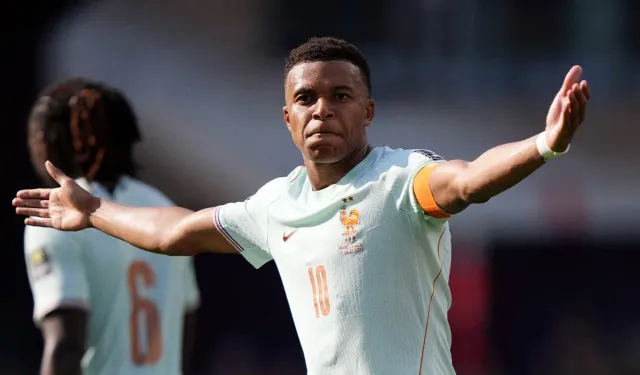 Dünya Kupası'nda ilk yarı finalist Fransa: Mbappe maça damga vurdu!