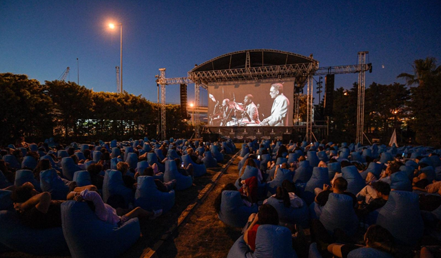 İzmir Gezici Açıkhava Film Günleri Karabağlar'da başlıyor