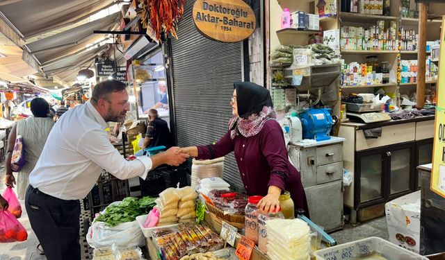 Başkan Gümrükçü'den Kemeraltı çıkarması: Makamım sokaklardır