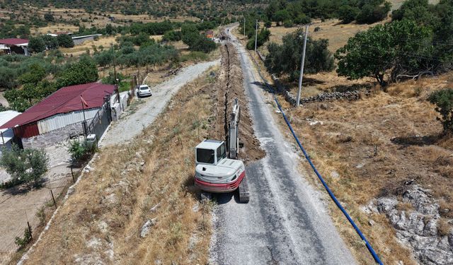 Manisa Büyükşehir Yunusemre Karakılıçlı’da içme suyu hattı yenileniyor