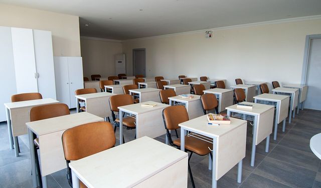 Karşıyaka’nın öğrenci yurdu baştan sona yenilendi