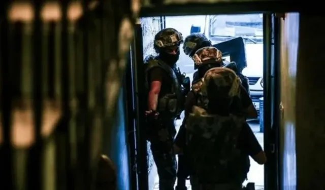 İzmir'de DEAŞ operasyonu: 26 şüpheli yakalandı