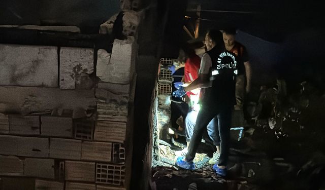 İzmir'de acı olay: Yangında 4 yaşındaki çocuk ile anneannesi yaşamını yitirdi