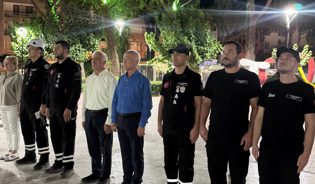 Seferihisar'da 17 Ağustos’ta yaşamını yitirenler anıldı: Unutmanın değil, hazırlanmanın zamanı