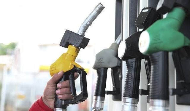 ÖTV devreye girdi: Motorine zam geldi!