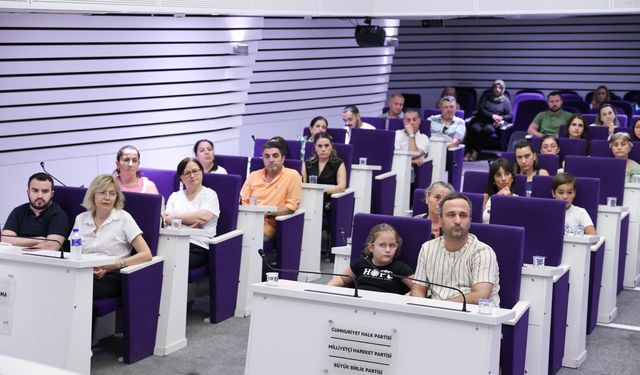 Buca'da çocukların okul hayatına ışık tutan seminer