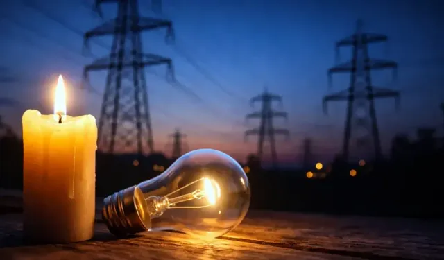 Gediz Elektrik’ten İzmir’e uyarı: 6 Ağustos’ta 19 ilçede kesinti yaşanacak!