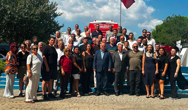 İduğ’dan Vatansever’e ziyaret: CHP Bornova’da birlik mesajı