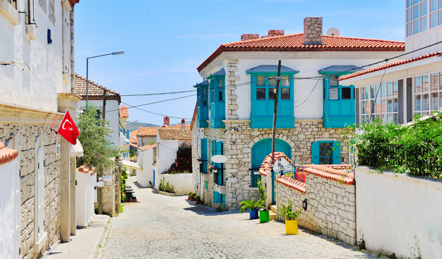 Çeşme tarihine özel yolculuk: Gezi programı 12 Ağustos’ta başlayacak