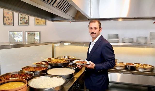 İzmir’in köklü lokantasından pazara uzanan gelenek: Dedem böyle yapıyordu, ben de aynı şekilde yapıyorum
