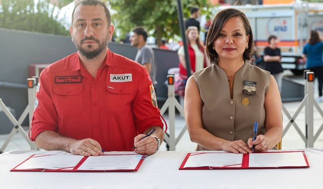 Kınay’dan 17 Ağustos mesajı: Afete hazırlık sorumluluk değil, zorunluluktur