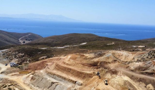 Karaburun'da seramik kili ocağına kapasite artışı tepkisi: Proje iptal edilsin
