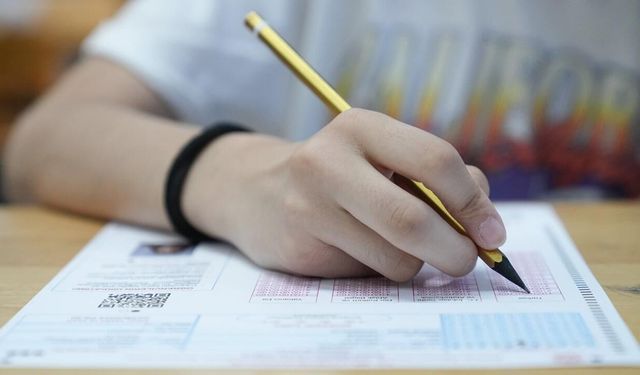LGS yerleştirme sonuçları açıklandı… İzmir’in zirvesindeki liseler belli oldu