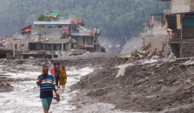 Nepal’de sel felaketi: Can kaybı yükseliyor