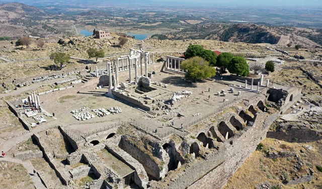 Bergama’da arkeolojik sit kararı: Kalıntıların bulunduğu şahıs arazisi korumaya alındı