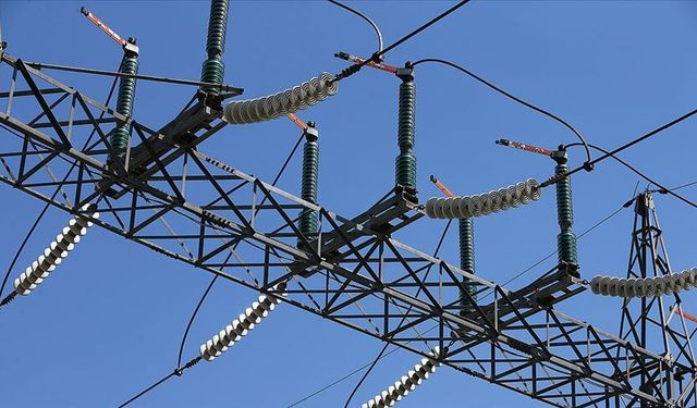 Gediz Elektrik’ten İzmir’e uyarı: 7 Ağustos’ta 13 ilçede kesinti yaşanacak!