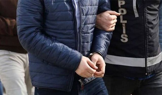 Urla'da kenevir operasyonu: Tarladan cephanelik çıktı!