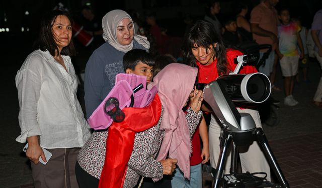 Gökyüzü meraklıları teleskop başında buluşuyor