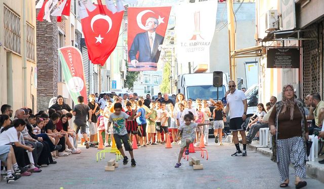 Karşıyaka'da 'Sokak Senin Mahalle Olimpiyatları' büyük finaline son günler