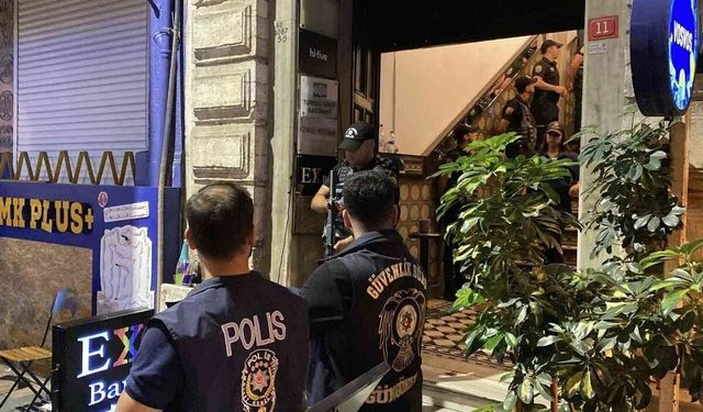 Bakan Gürlek açıkladı... İzmir'de 'Ailem Güvende' operasyonu!