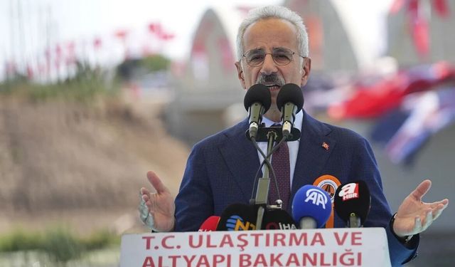 Yılan hikayesine dönen Ankara-İzmir YHT… Yine 3,5 saat vaadi!