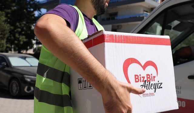 Bayraklı’da binlerce haneye sosyal destek