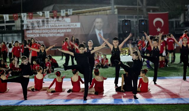 Özel gösteriler yapıldı… Bayraklı’nın spor sezonu açıldı