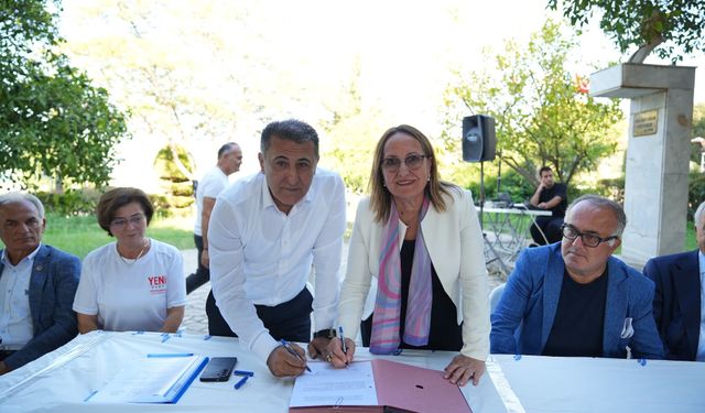 Güzelbahçe Belediyesi’nde toplu sözleşme imzaları atıldı