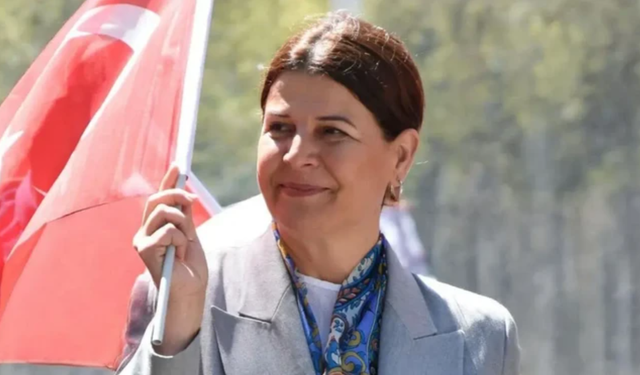 CHP'den ilk Foça açıklaması: AKP etkinliğine katılıp CHP'de kalacaksa gereğini yapacağız