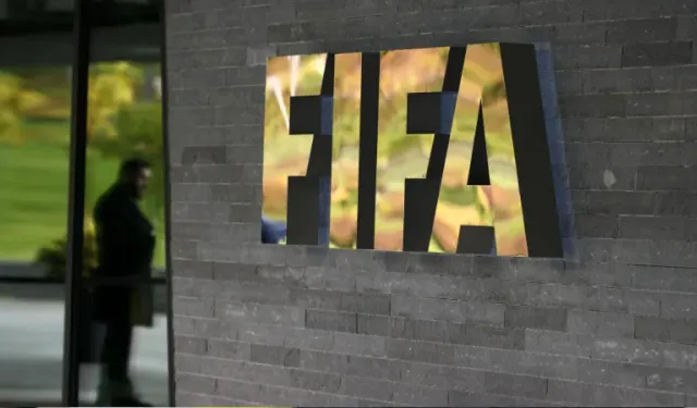 FIFA'dan 4 Türk takımına transfer yasağı: Kayserispor'a iki dosyadan ceza!
