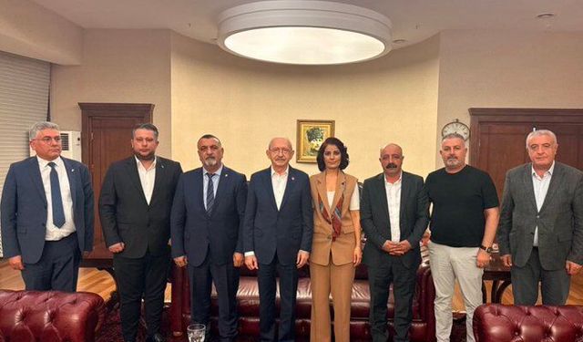 Kılıçdaroğlu, Alevi örgütlerinin genel başkanlarını ağırladı