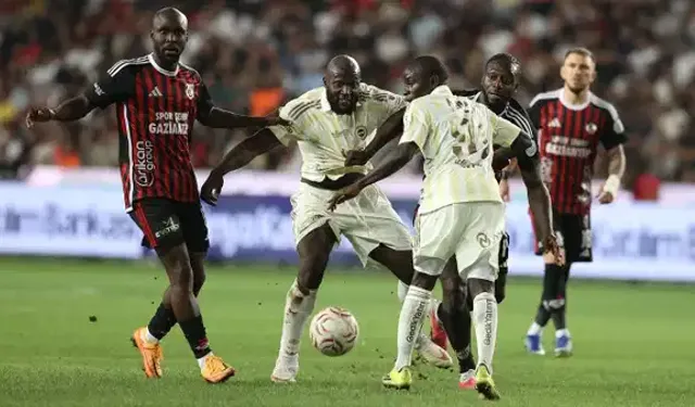 Romelu Lukaku'nun avukatından Fenerbahçe açıklaması: Transferin perde arkası!
