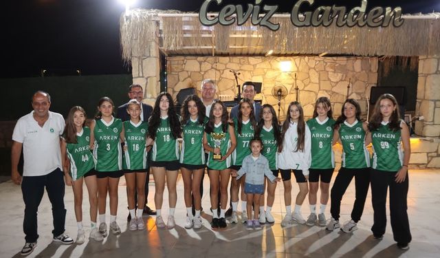 Urla Belediyesi Spor Kulübü’nden yeni sezon öncesi birlik ve dayanışma gecesi