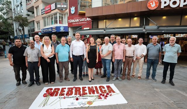 İzmirli Boşnaklardan 'Bosna Kasabı' tepkisi: Savaş suçlusuna devlet töreni kabul edilemez!
