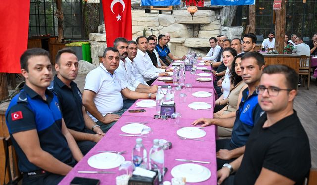 Bornova'da Ömer Eşki’den zabıtaya tam destek!