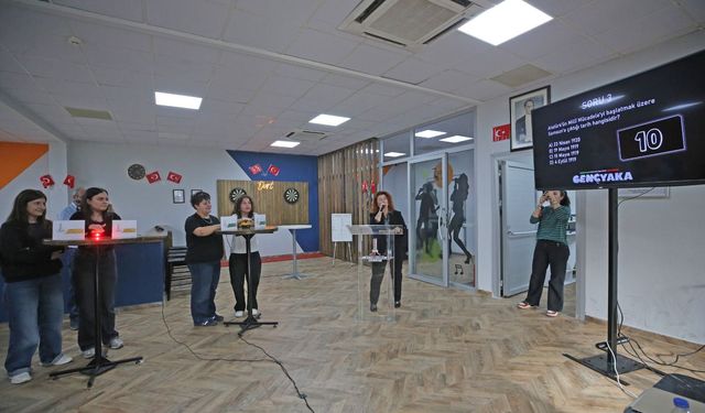 Bilgi yarışması düzenlendi… Genç Yaka Cumhuriyet’in İzinde
