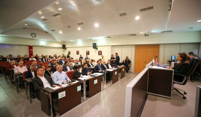 Karşıyaka’nın 2027 bütçesine onay: Mazeret değil çözüm üretiyoruz!